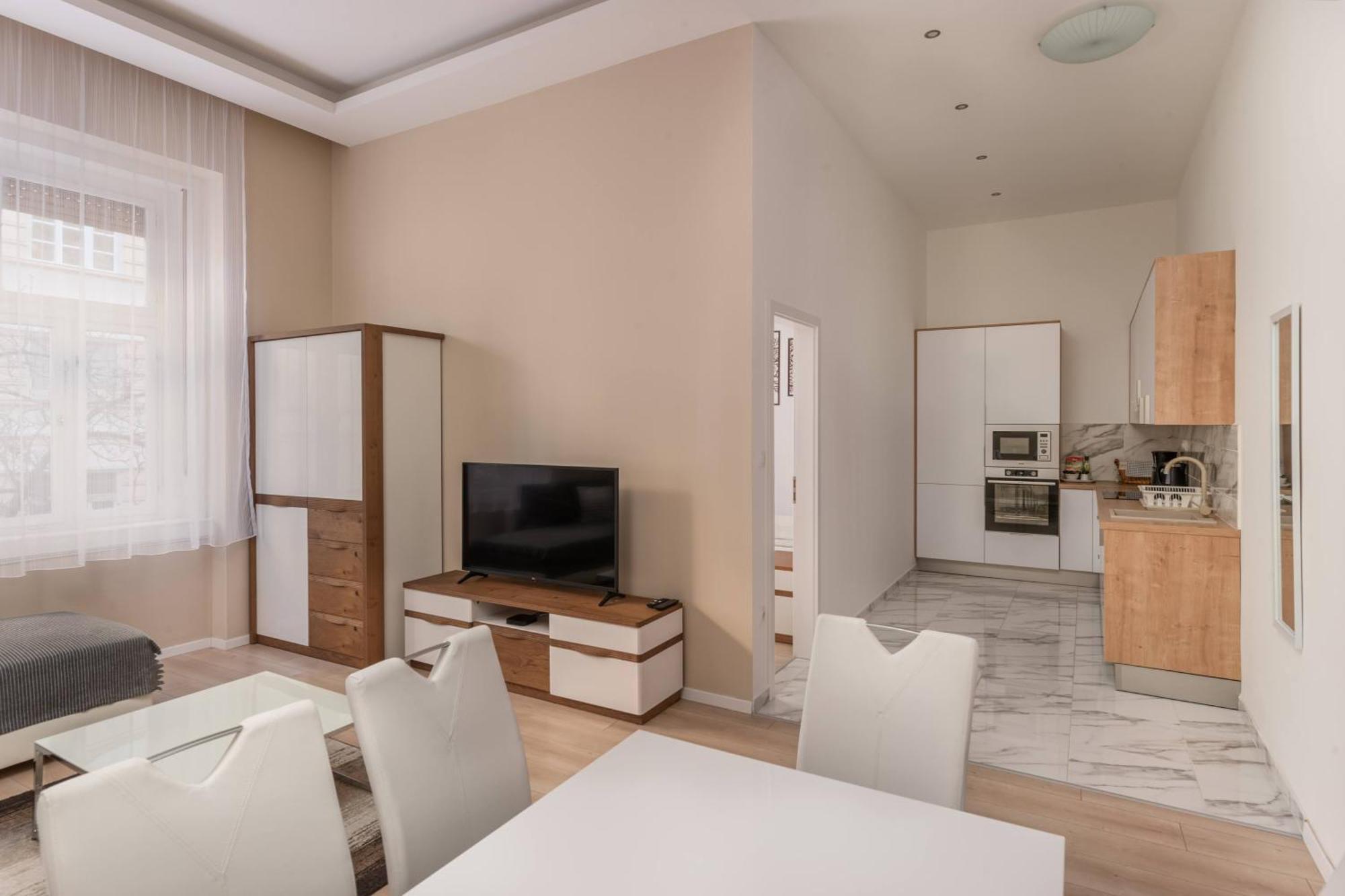Apartment With 2 Bedrooms Near Gellert Thermal Bath Budapesta Exterior foto